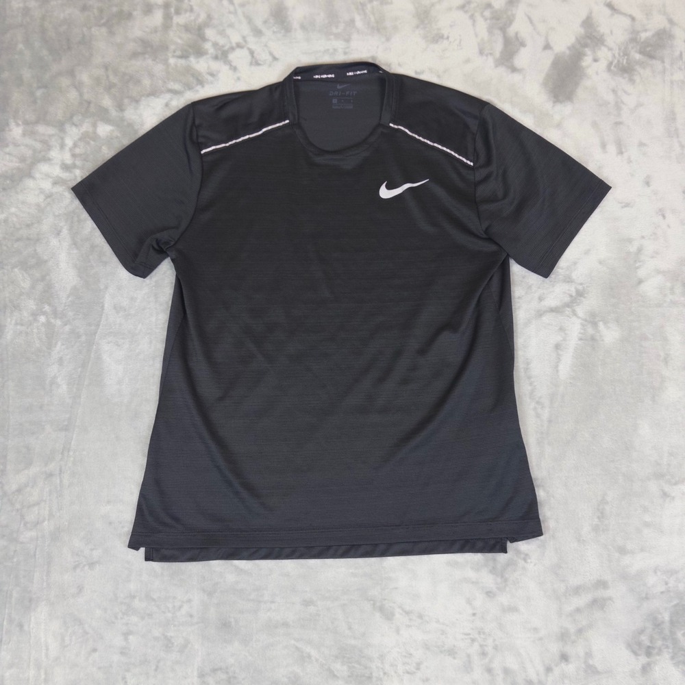 Nike Running Shirt Mens Medium Black Dri-FIT Short Sleeve CU0326-010 Activewear